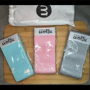 🍑🏋️‍♀️ Wolfie Booty Bands set 🏋️‍♀️🍑